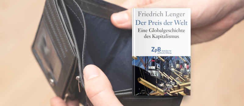 Zwei Hände halten ein leeres Portemonnaie, im Vordergrund das Buchcover.